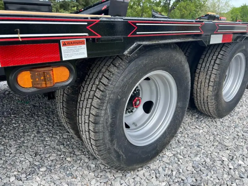 2024_Diamond_T_Trailers_102X32_Equipment_Trailer_B0z9bk74bmo.webp