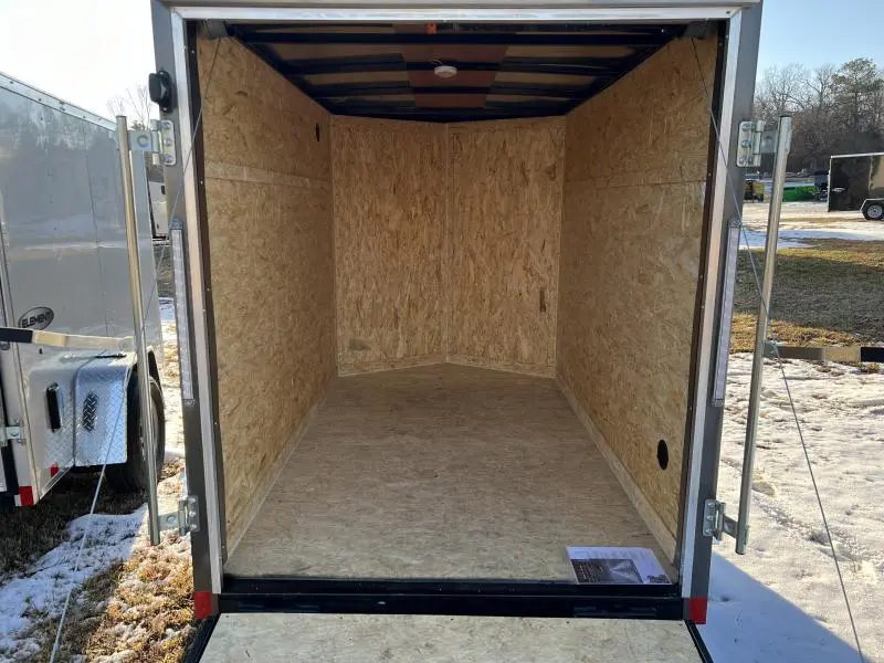 2023_Look_Trailers_K6008ELVN-030_Cargo__Enclosed_Trailer_rgzGi0j60l62.webp
